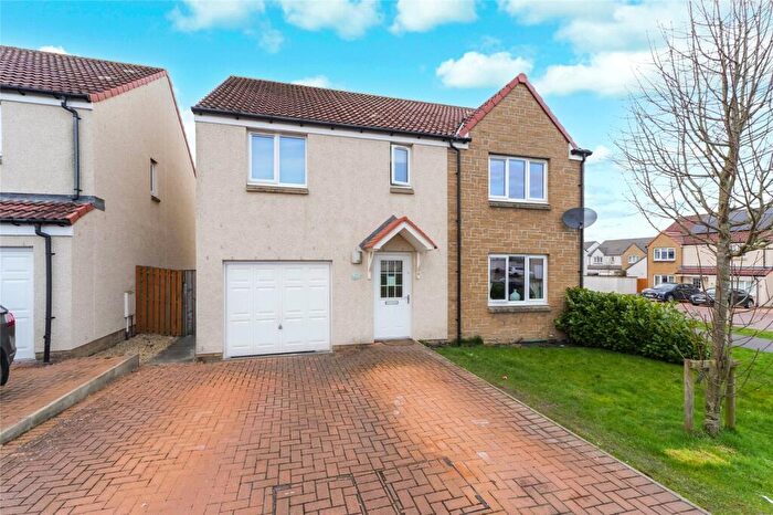 5 Bedroom Detached House For Sale In Moulder Place, Falkirk, Stirlingshire, FK2