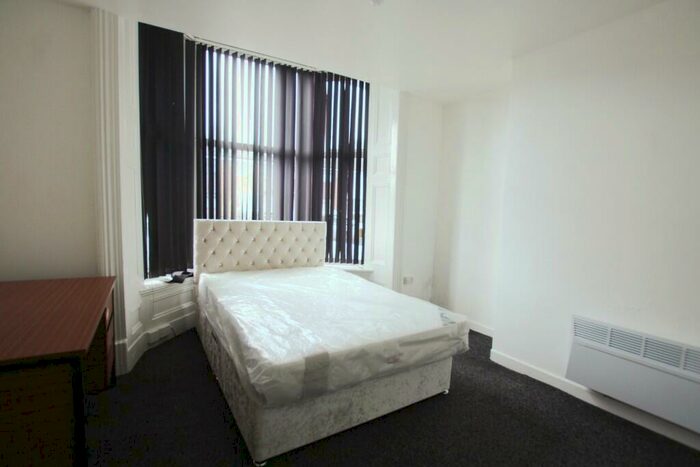 1 Bedroom Flat To Rent In Park Street, Bolton, Greater Manchester, BL1