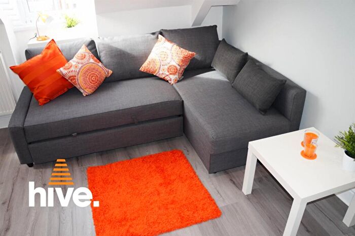 Studio To Rent In Heaton Hall Road, Heaton, Newcastle Upon Tyne, NE6