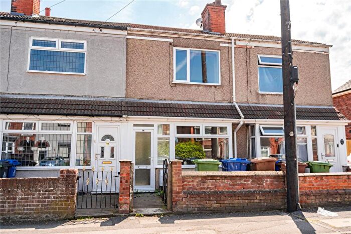 2 Bedroom Terraced House For Sale In Poplar Road, Cleethorpes, DN35