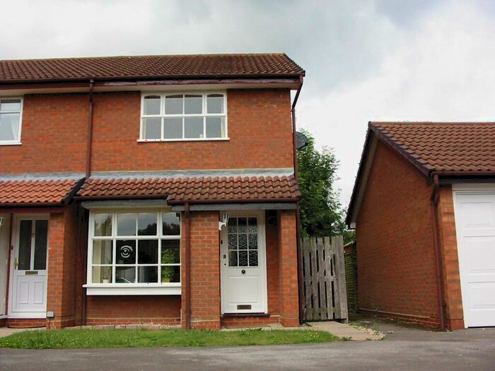 2 Bedroom End Of Terrace House To Rent In Fernhurst Road, Calcot, Reading, RG31