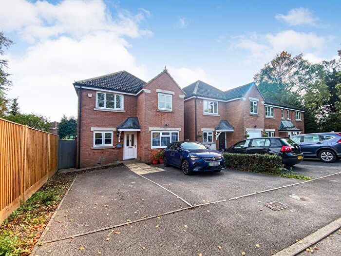 4 Bedroom Detached House For Sale In Lower Northam Road, Hedge End, SO30