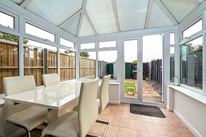 3 Bedroom Terraced House For Sale In Ashford, Surrey, TW15