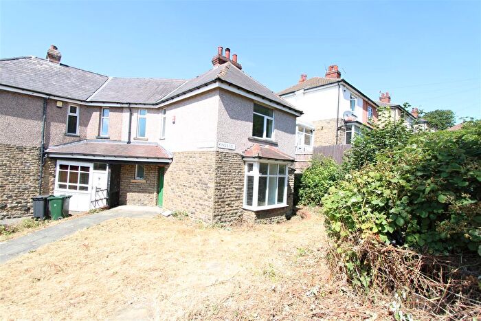 2 Bedroom Semi-detached House For Sale In Bolton Lane, Bolton, BD2