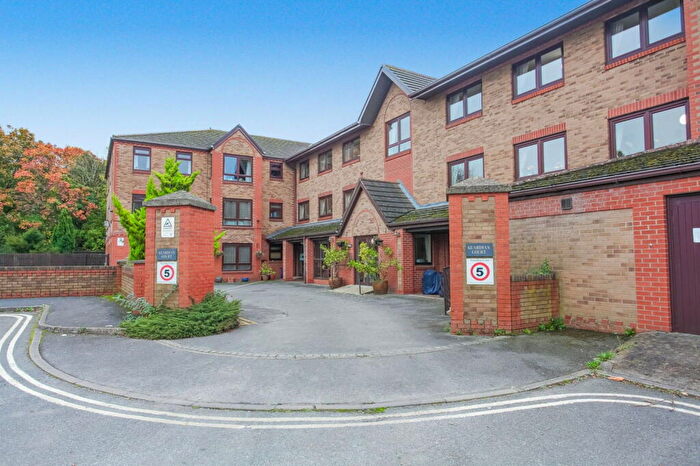 1 Bedroom Flat For Sale In Guardian Court, Banbury, OX16