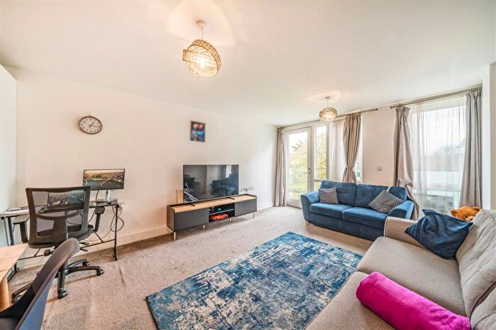 2 Bedroom Flat To Rent In Sherard Road, Eltham, SE9