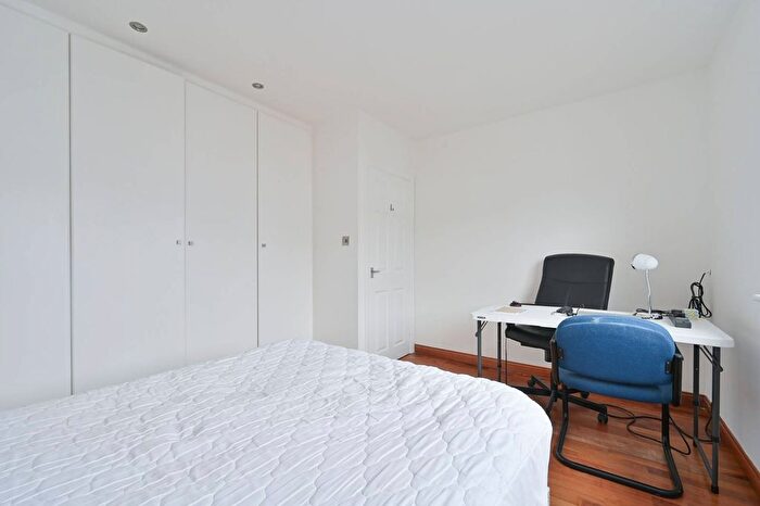 2 Bedroom End Terrace House To Rent In Lea Crescent, Ruislip Gardens, Ruislip, HA4