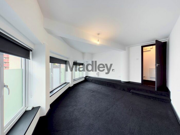 1 Bedroom Flat To Rent In Lower Road, London, SE16