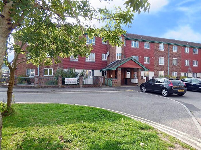 3 Bedroom Apartment To Rent In Highfield, Littlehampton, BN17
