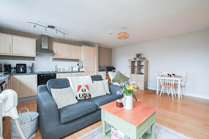 1 Bedroom Apartment For Sale In Turnpike House, Southwater, RH13