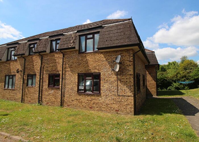 1 Bedroom Terraced House For Sale In Spencers Court, Lemon Grove, Whitehill, Hampshire, GU35