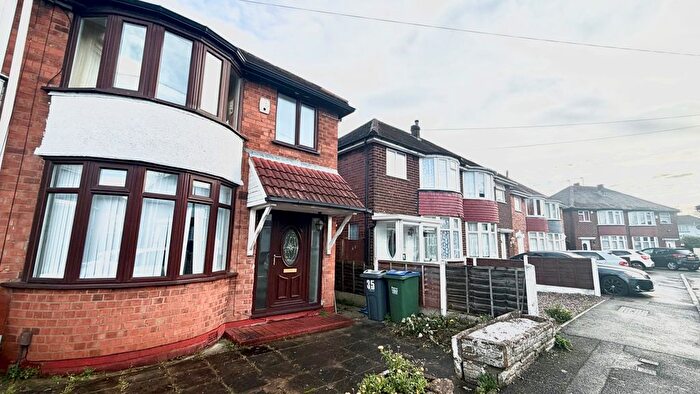 3 Bedroom Property To Rent In Kempson Avenue, West Bromwich, B71