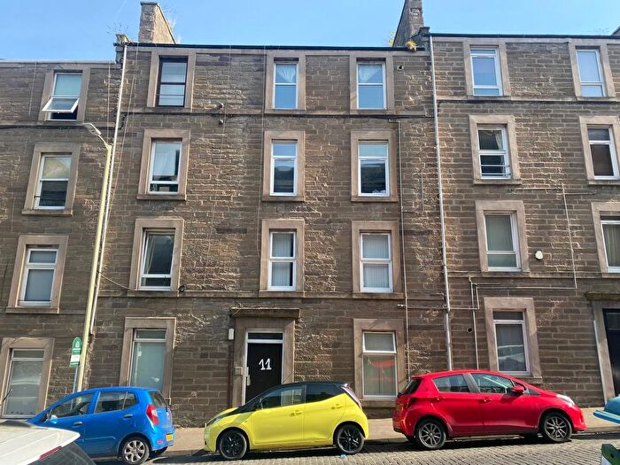 1 Bedroom Flat To Rent In Rosefield Street, Dundee, DD1