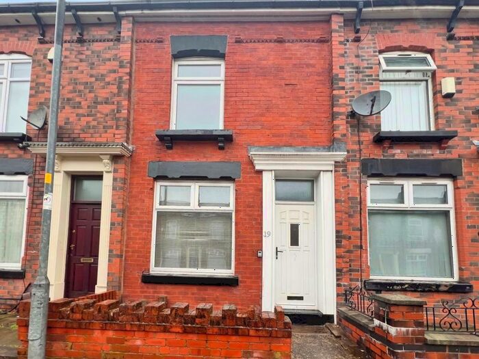 2 Bedroom Terraced House To Rent In Beatrice Road, Heaton, Bolton, BL1