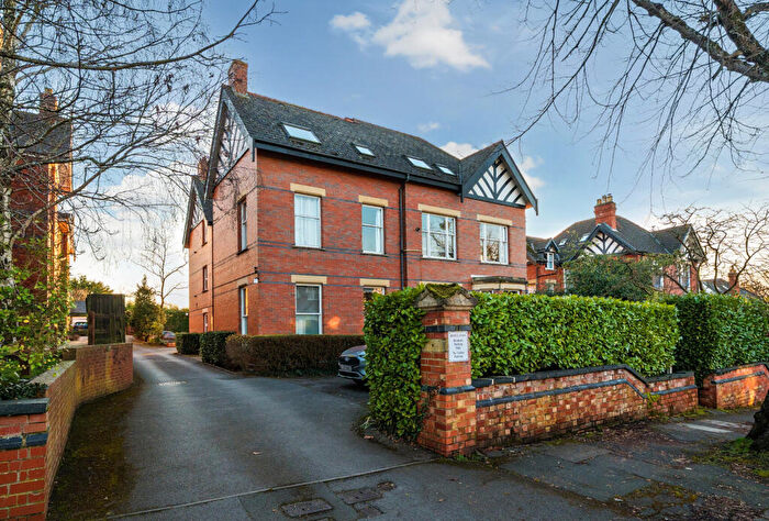 2 Bedroom Apartment For Sale In Eldorado Road, Cheltenham, Gloucestershire, GL50