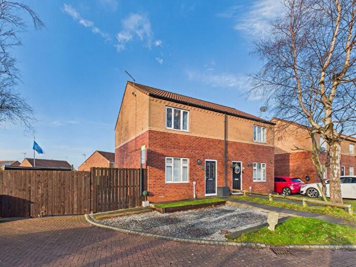 2 Bedroom Semi-Detached House To Rent In Bed Semi-Detached House, Studley Meadows, Fx, Bridlington, YO16