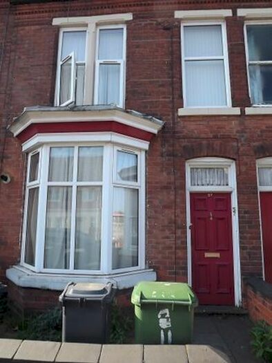 1 Bedroom Flat To Rent In Tasker Street, Walsall, WS1