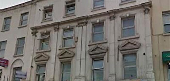 2 Bedroom Flat To Rent In Gray's Inn Road, Kings Cross, London, WC1X