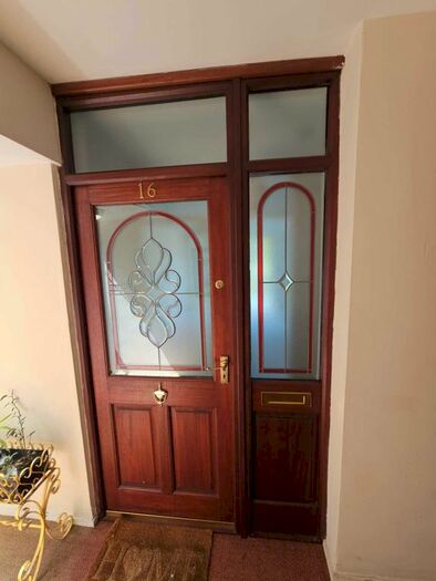 2 Bedroom Flat To Rent In Park View Court, Prestwich, M25