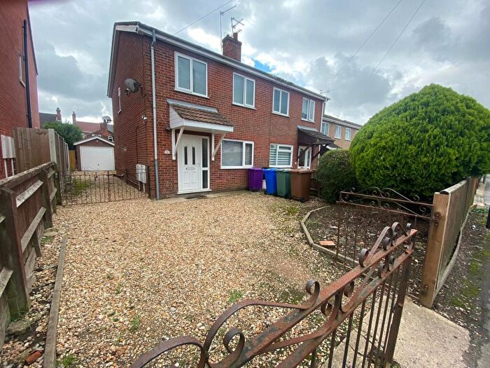 3 Bedroom Semi-Detached House To Rent In Laughton Road, Boston, PE21