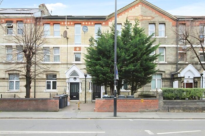 1 Bedroom Apartment To Rent In Comfort Court, - Wellesley Road, Croydon, CR0