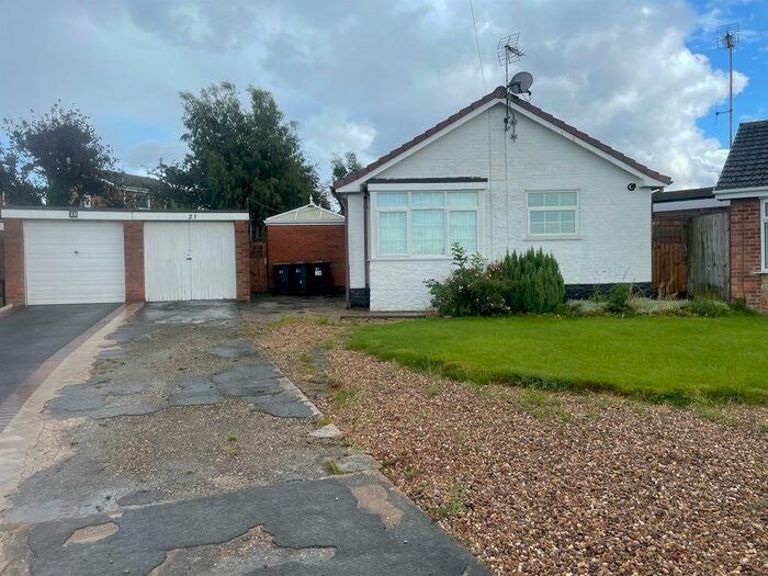 3 Bedroom Detached Bungalow For Sale In St. James Drive, Brinsley, Nottingham, NG16