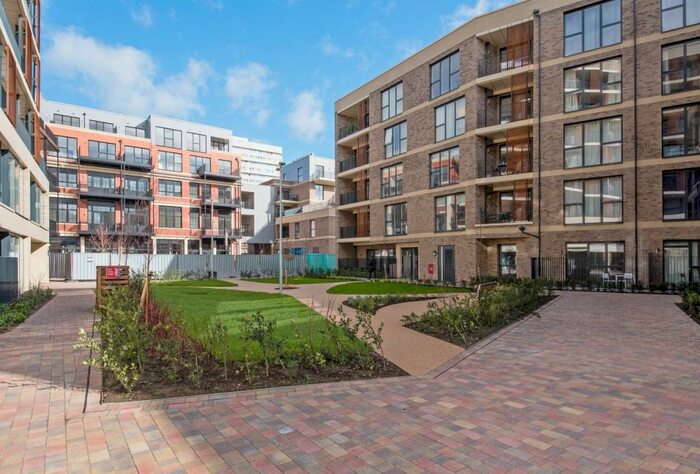 1 Bedroom Apartment To Rent In Pearl Building, Wing Of Camberwell, London, SE5