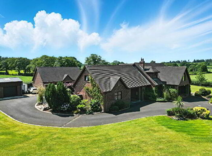 5 Bedroom Detached Villas For Sale In Seven Mile Straight, Templepatrick, BT41