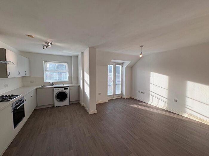 2 Bedroom Apartment To Rent In Beechwood Road, Nuneaton, CV10