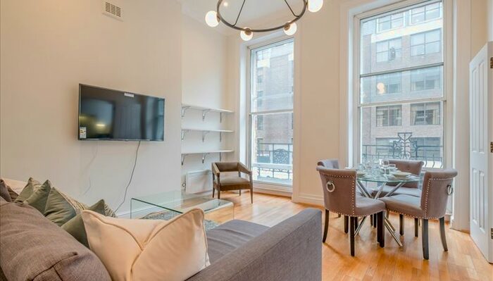 2 Bedroom Flat To Rent In Cedar House, Nottingham Place, Marylebone, W1U