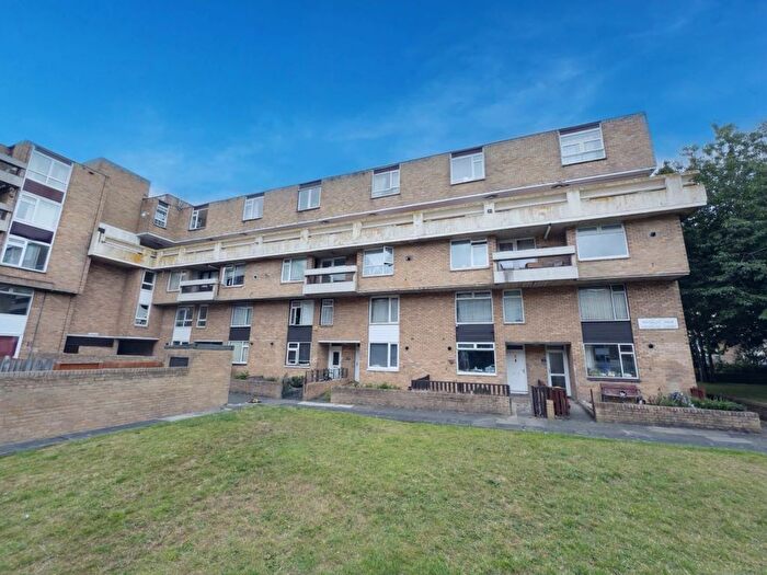 3 Bedroom Maisonette For Sale In No, Waterloo Walk, Washington, Tyne And Wear, NE37