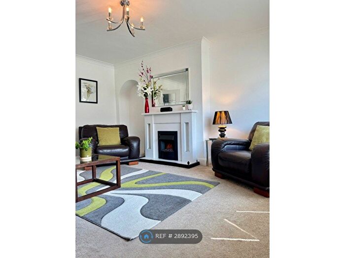 2 Bedroom Terraced House To Rent In Morven Avenue, Glasgow, G72