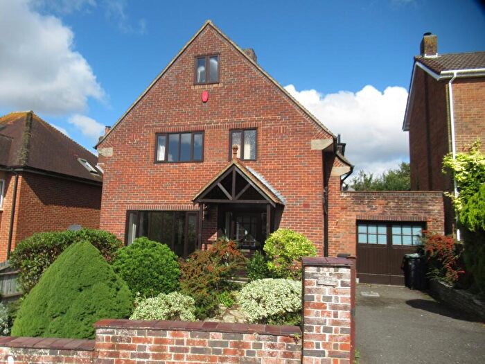 5 Bedroom Detached House To Rent In Ridgeway Road, Salisbury, Wiltshire, SP1