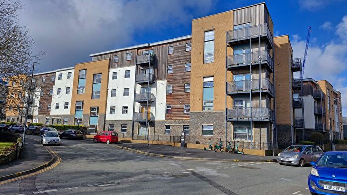 2 Bedroom Flat To Rent In Talavera Close, Bristol, BS2