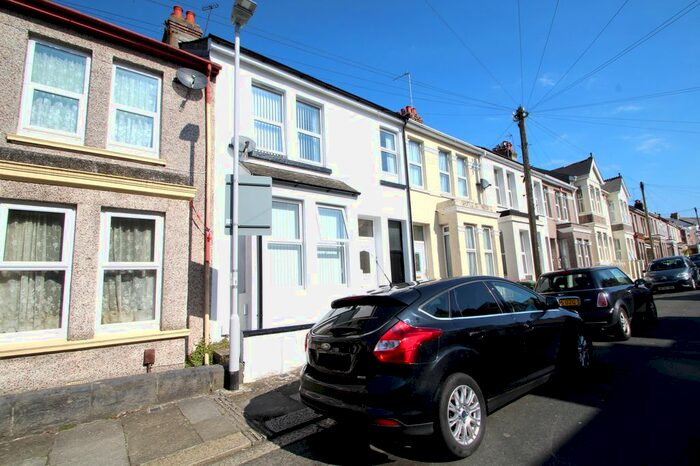 1 Bedroom Flat To Rent In St. Georges Avenue, Plymouth, PL2