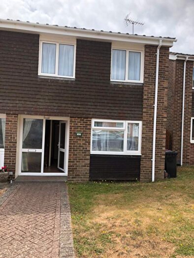 6 Bedroom Detached House To Rent In Little Breach, Chichester, PO19