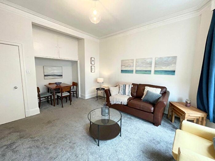 1 Bedroom Flat To Rent In Gateside Street, Largs, North Ayrshire, KA30