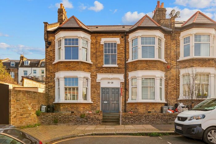 2 Bedroom Flat To Rent In Marcus Street, Wandsworth, SW18