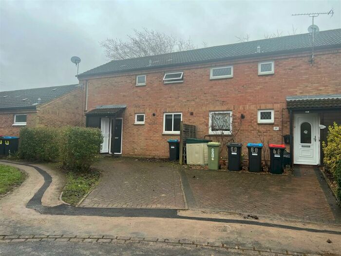 3 Bedroom End Of Terrace House To Rent In Angel Close, Pennyland, Milton Keynes, MK15