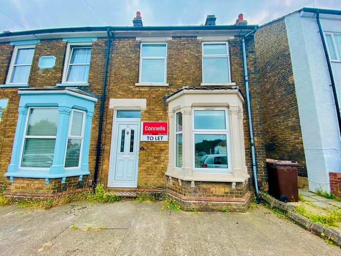 3 Bedroom Property To Rent In Tonge Road, Murston, Sittingbourne, ME10