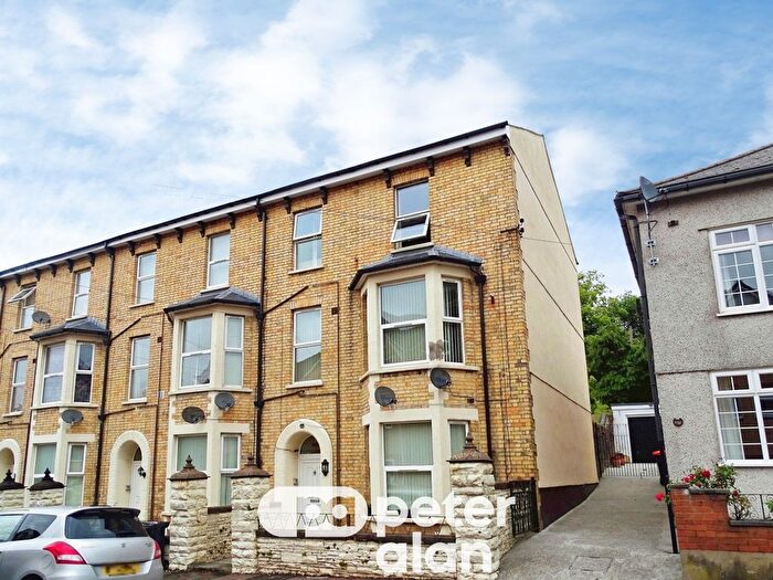 1 Bedroom Flat To Rent In Fairoak Avenue, Newport, NP19