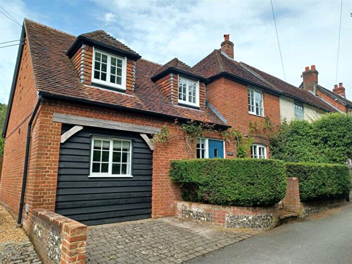 3 Bedroom Semi-Detached House For Sale In Clements Cottages, Ashton Lane, Bishops Waltham, SO32