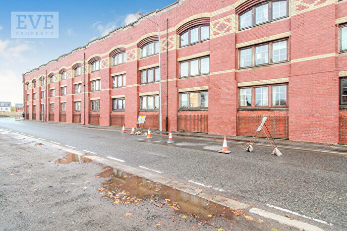 2 Bedroom Flat To Rent In Inchinnan Road, Paisley, PA3