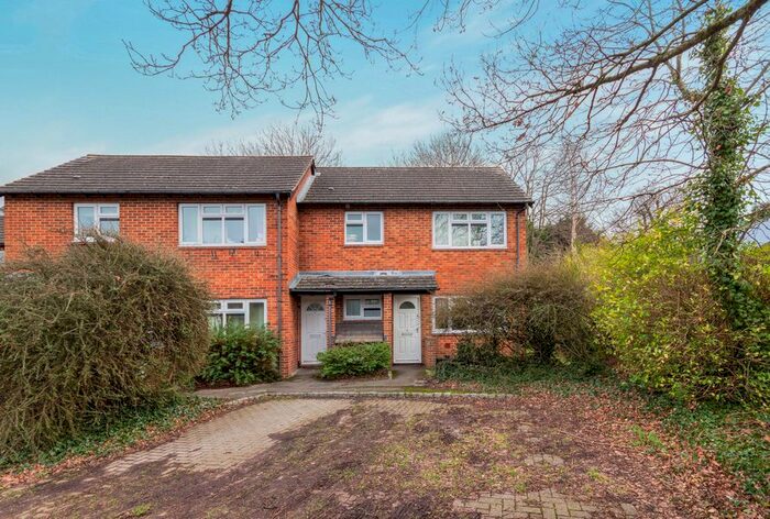 1 Bedroom Maisonette To Rent In Stephanie Chase Court, Norreys Avenue, Wokingham RG40