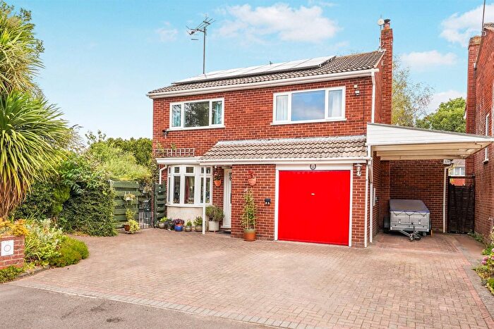 4 Bedroom Detached House For Sale In Vernon Close, Martley, Worcester, WR6