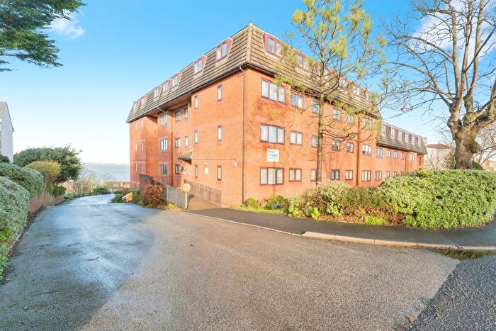1 Bedroom Flat For Sale In Montpellier Crescent, Wallasey, CH45