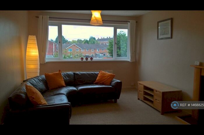 2 Bedroom Maisonette To Rent In Wellman Croft, Birmingham, B29