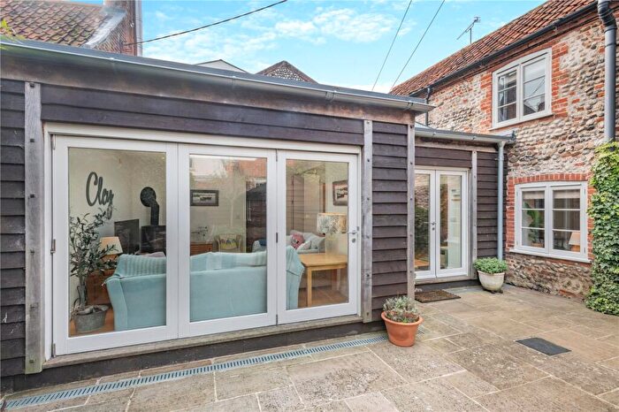 3 Bedroom Terraced House For Sale In Cley-Next-The-Sea, Norfolk, NR25