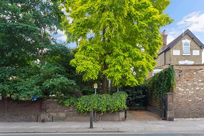 1 Bedroom Flat To Rent In Woolwich Road, Greenwich, SE10