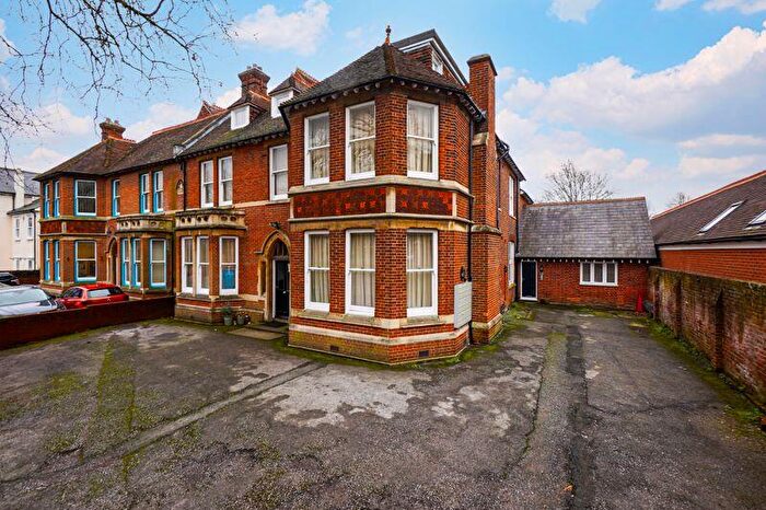 Studio To Rent In London Road, Canterbury, CT2
